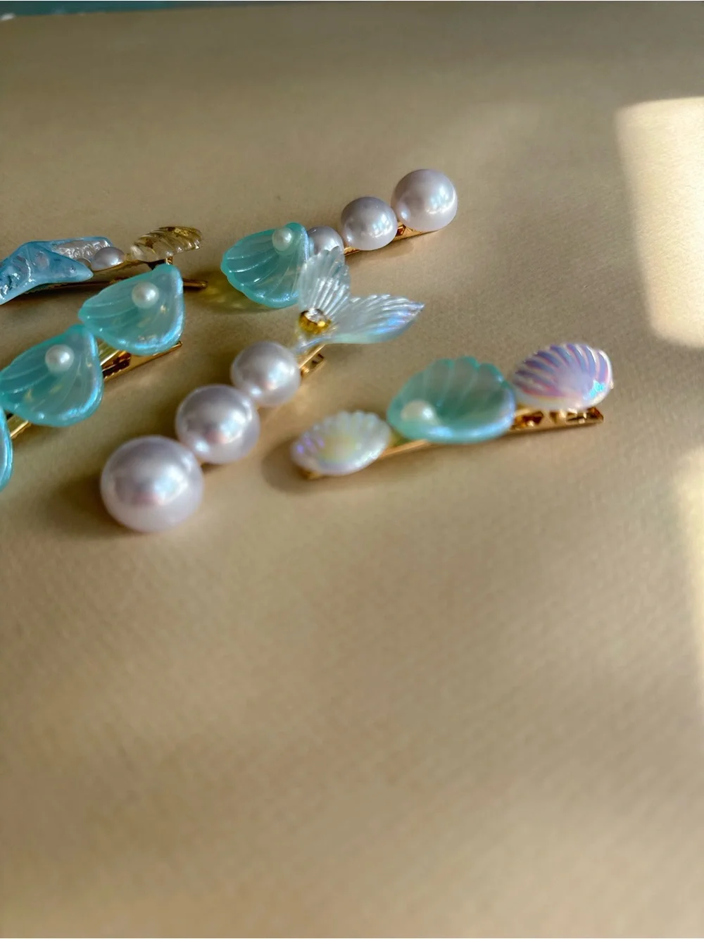 Seashell hair clips S1408